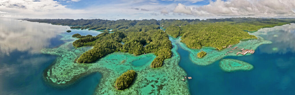 West Papua and the Spice Islands PANO MISOOL 1024x331